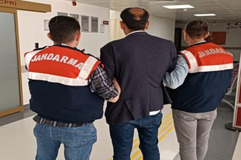 Bingöl’de durdurulan araçta aranan 2 kişi yakalandı