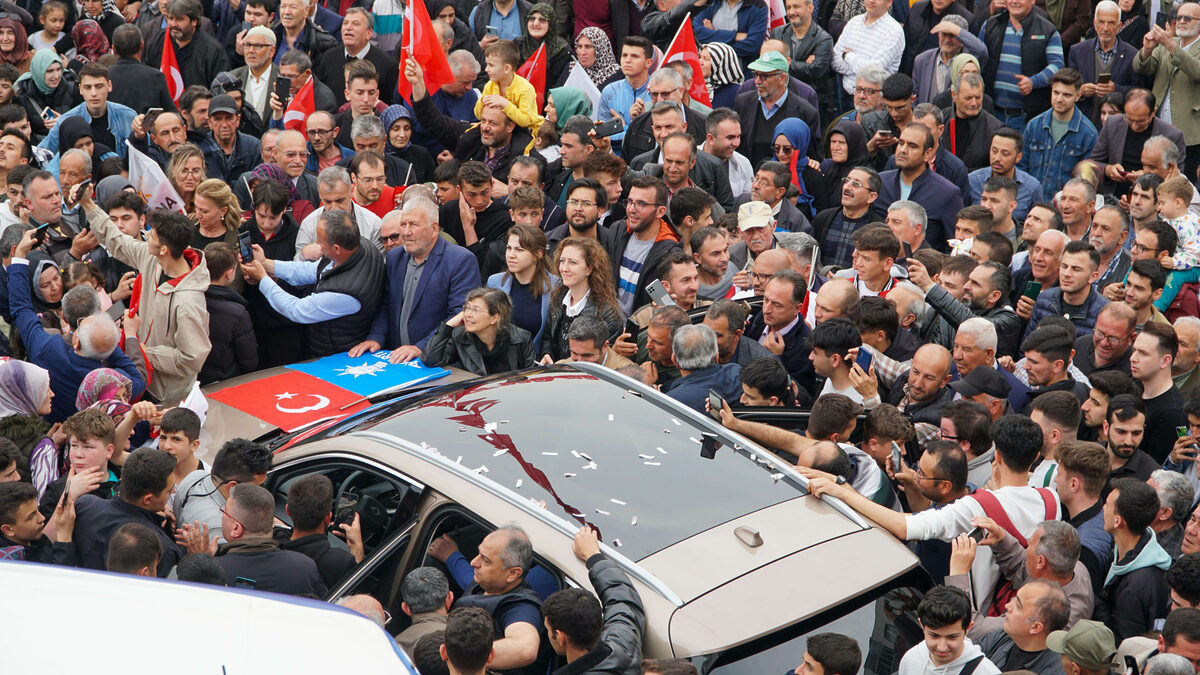 Bursa Mustafakemalpasadan Togg gecti - Marmara Bölge: Balıkesir Son Dakika Haberleri ile Hava Durumu