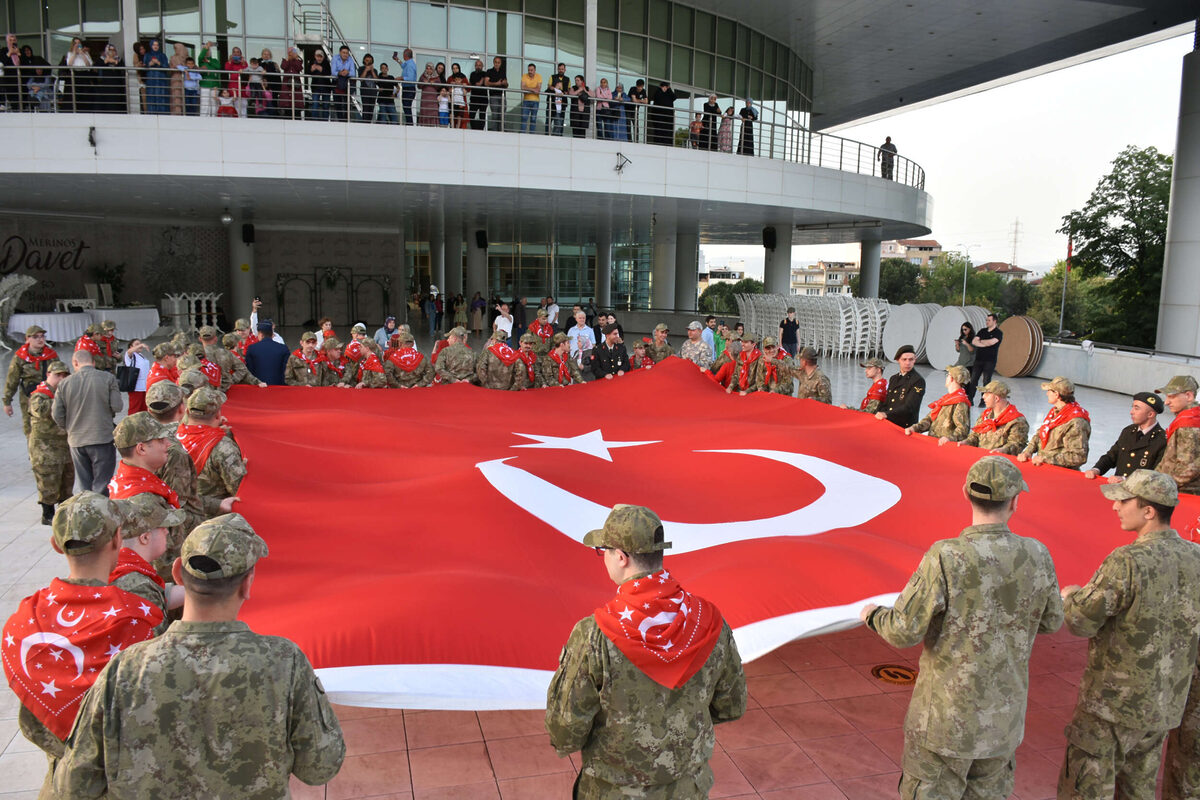 Bursada 1 gunluk omre bedel gurur - Marmara Bölge: Balıkesir Son Dakika Haberleri ile Hava Durumu