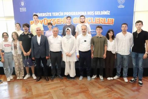 Bursa’da YKS’ye girenlere ‘tercih’ hizmeti