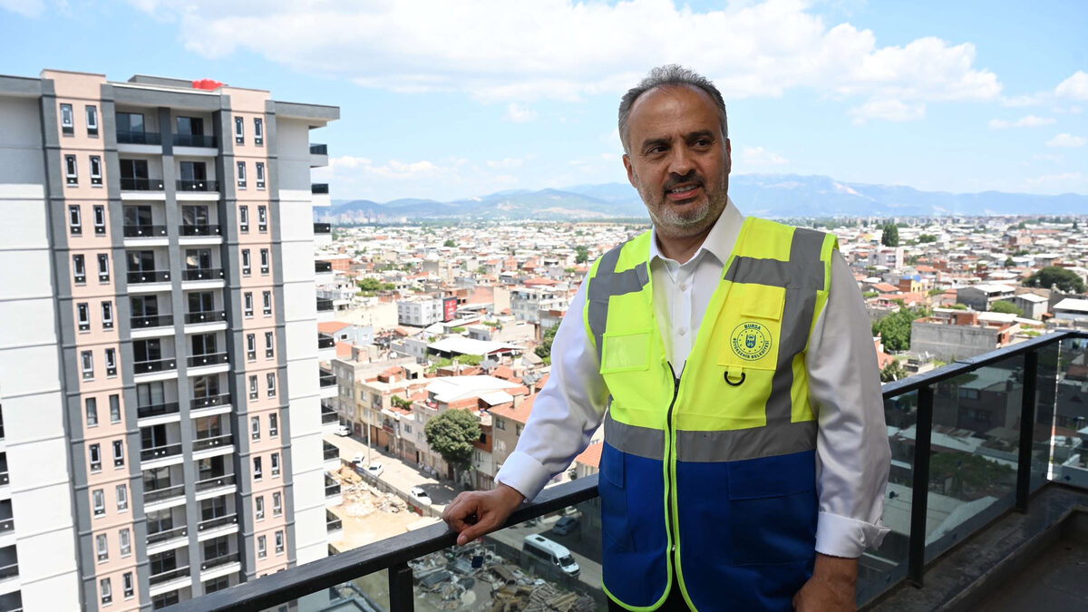 Bursanin riskli yapilari tek tek kaldiriliyor - Marmara Bölge: Balıkesir Son Dakika Haberleri ile Hava Durumu