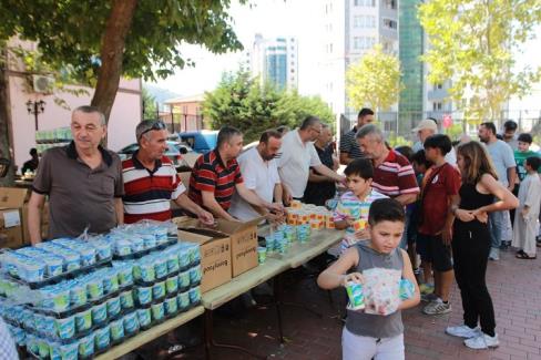 Bursa'nın tarihi mahallesinde anlamlı hayır