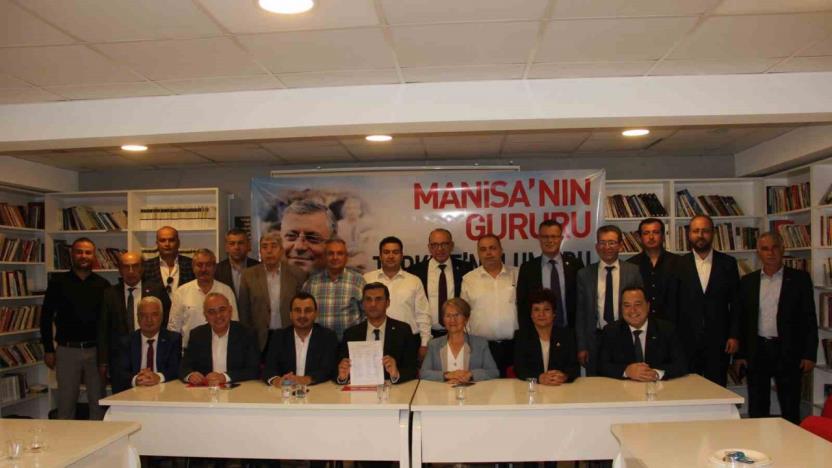 CHP’deki değişim taraftarları çoban ateşini Manisa’dan yaktı