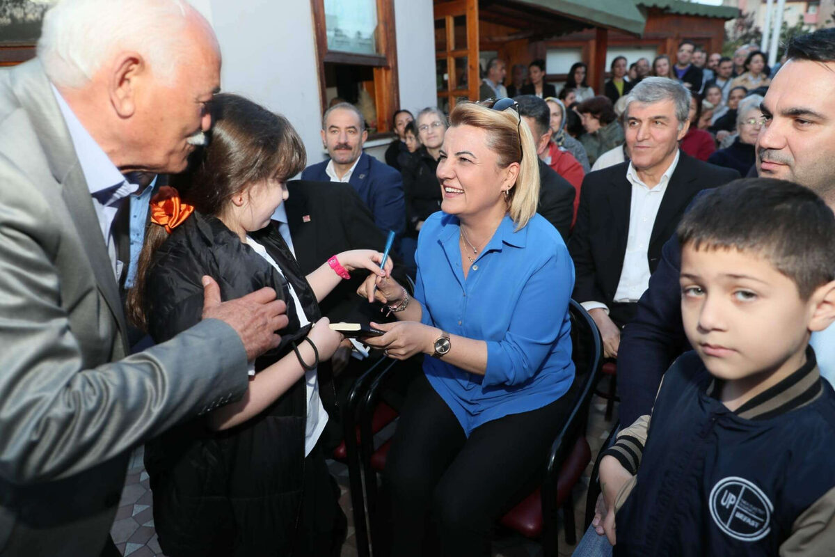 Cayirova halki Baskan Hurriyeti coskuyla karsiladi - Marmara Bölge: Balıkesir Son Dakika Haberleri ile Hava Durumu