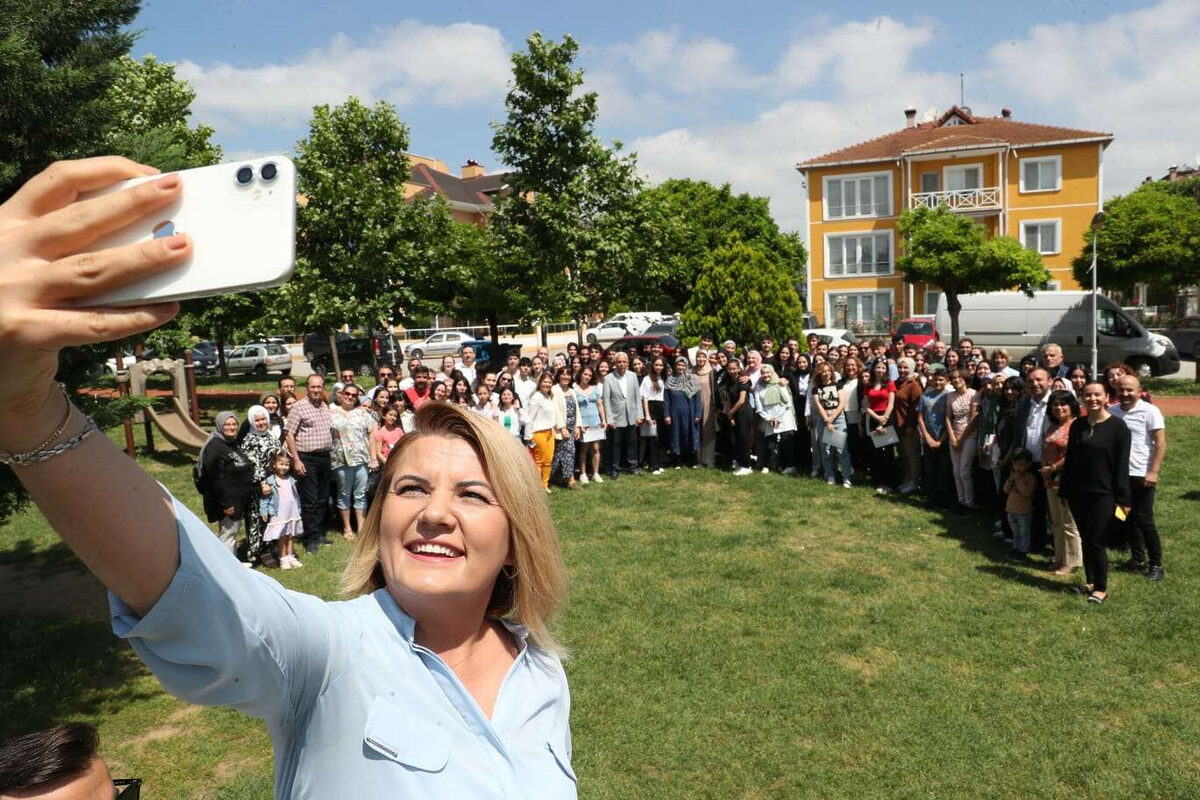 Cinar Akademi ilk mezunlarini verdi - Marmara Bölge: Balıkesir Son Dakika Haberleri ile Hava Durumu