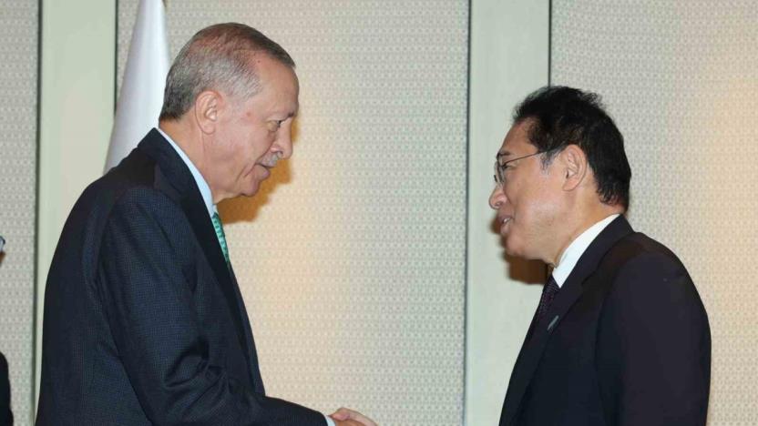 Cumhurbaşkanı Erdoğan, Japonya Başbakanı Kishida ile görüştü