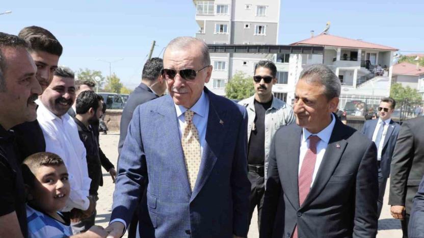 Cumhurbaşkanı Erdoğan, Malazgirt’e uğurlandı