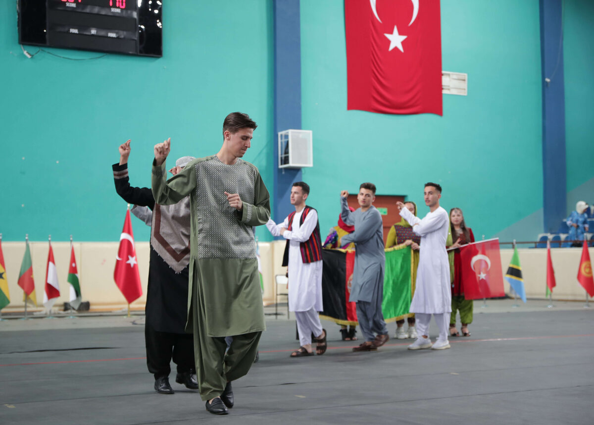 Dumlupinarda TOMER ogrencileri mezun oldu - Marmara Bölge: Balıkesir Son Dakika Haberleri ile Hava Durumu