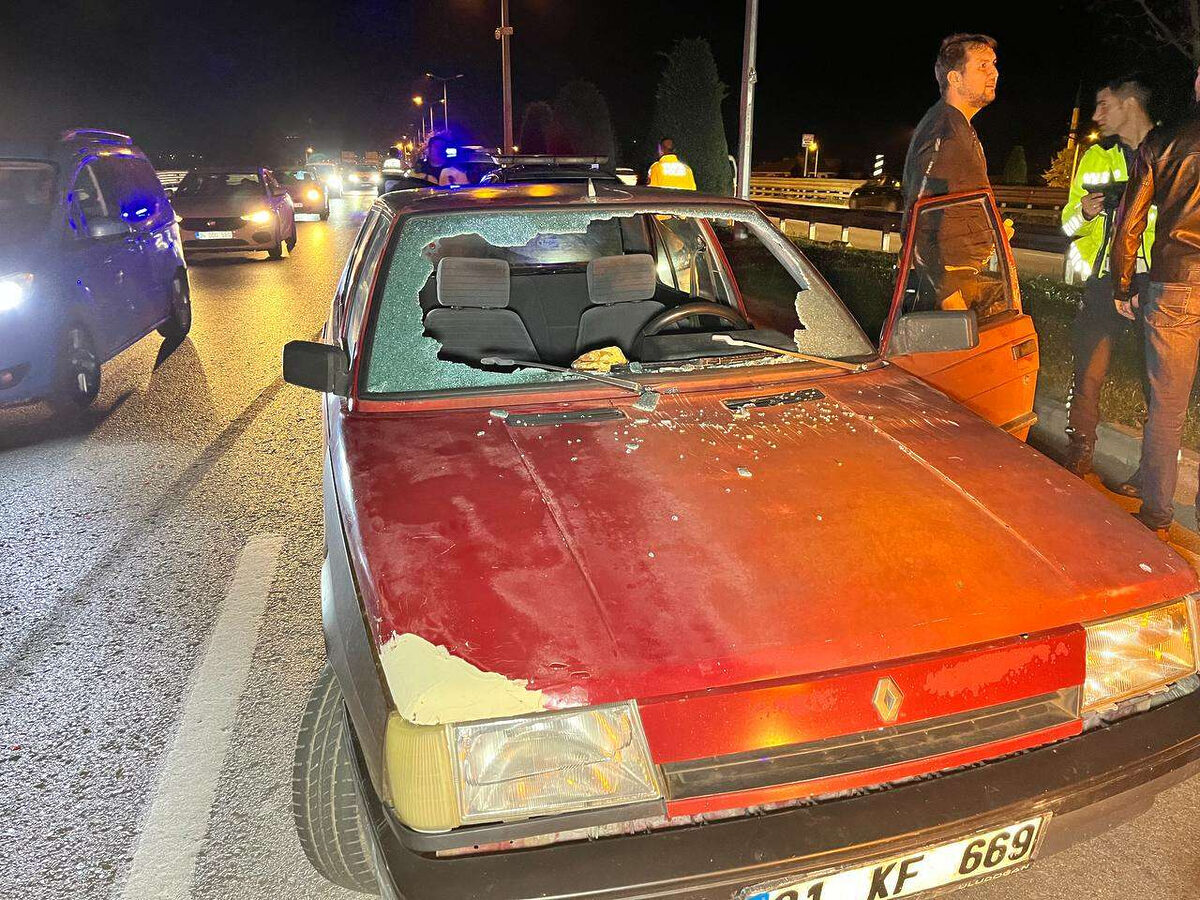 Duzcede trafik kazasi 4 yarali - Marmara Bölge: Balıkesir Son Dakika Haberleri ile Hava Durumu