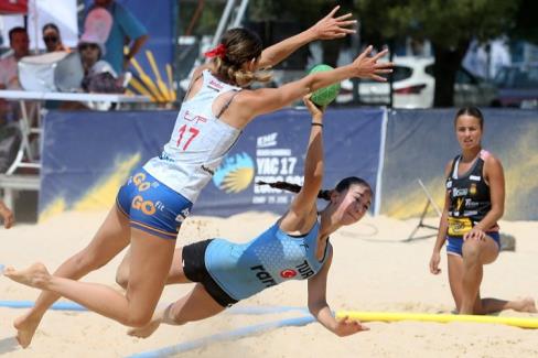 İzmir’de oynanan EHF Avrupa