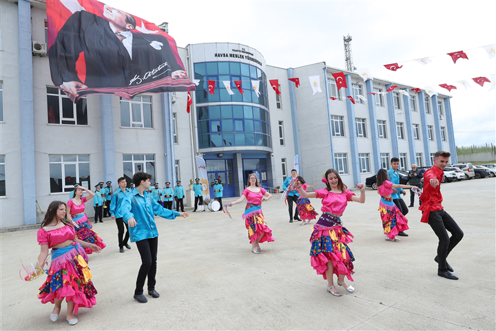 Edirne Gulune senlikli hasat - Marmara Bölge: Balıkesir Son Dakika Haberleri ile Hava Durumu