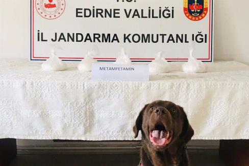 Edirne Jandarması'ndan uyuşturucu operasyonu