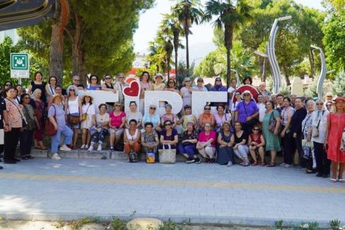 İzmir’de Efes Selçuklu kadınların