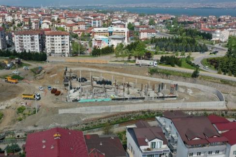 Gölcük Terminal Binası şekilleniyor