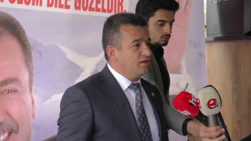 Hakan Satılmış: “Çokların değil, inananların kazanacağı 14 Mayıs seçimi yapacağız”