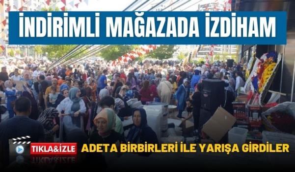 İNDİRİMLİ MAĞAZADA İZDİHAM