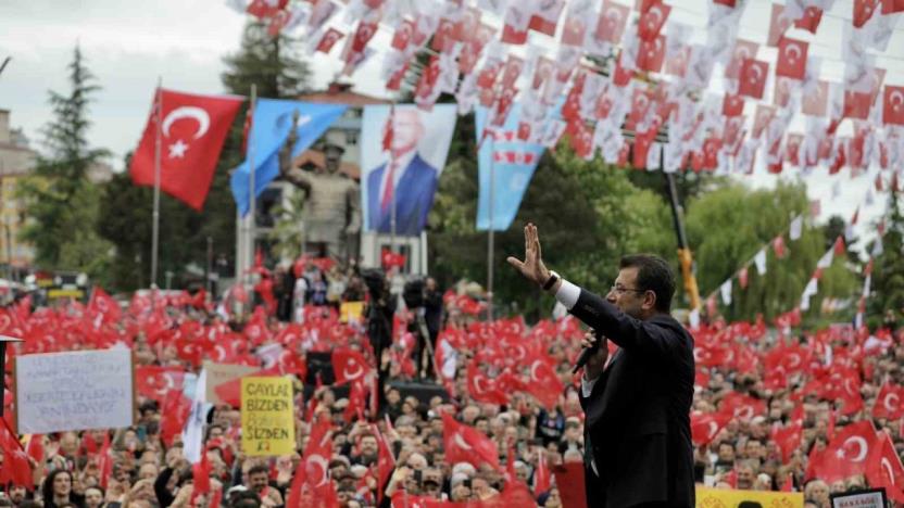 İstanbul Büyükşehir Belediye Başkanı