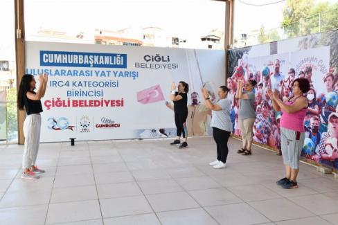 İzmir’de Çiğli Belediyesi, kadınların