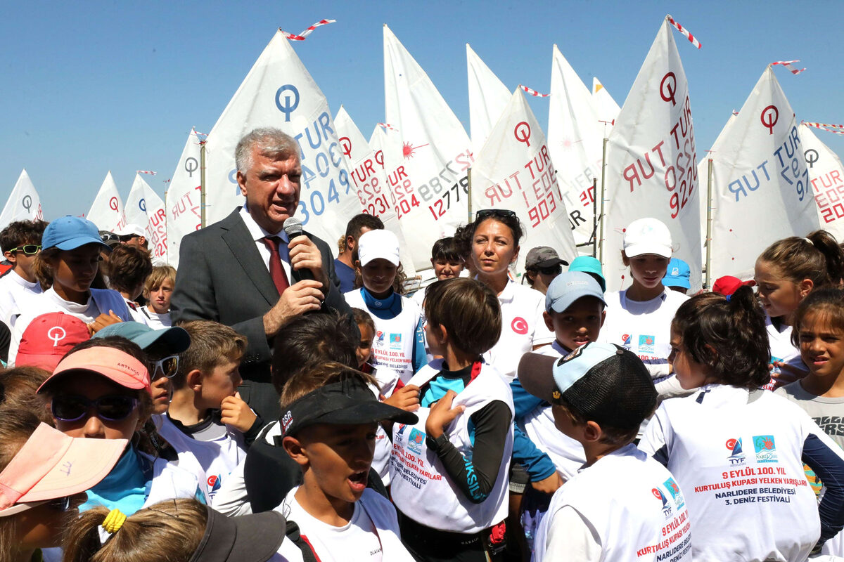 Izmir Narliderede kahramanlara yelken actilar - Marmara Bölge: Balıkesir Son Dakika Haberleri ile Hava Durumu