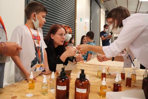 İzmir’de ‘Masal Fabrikada Şenliği’ düzenlenecek