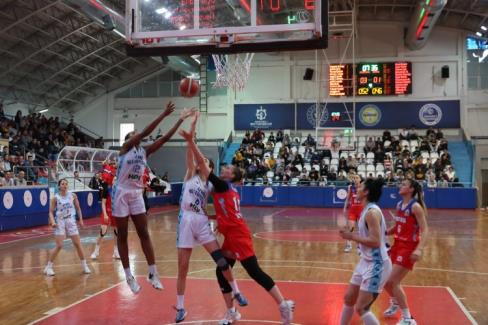 İzmit Belediyespor Kadın Basketbol