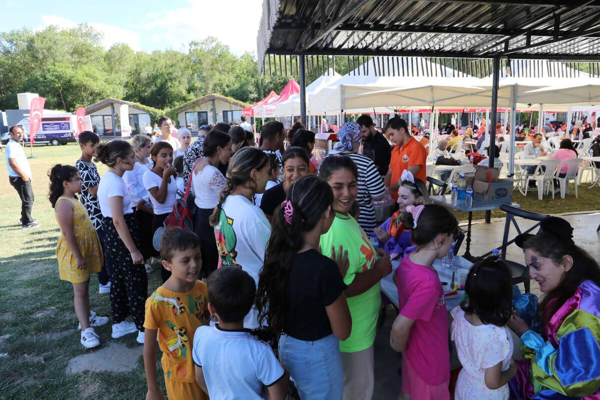 Izmitte belediye calisanlari aile pikniginde bulustu - Marmara Bölge: Balıkesir Son Dakika Haberleri ile Hava Durumu