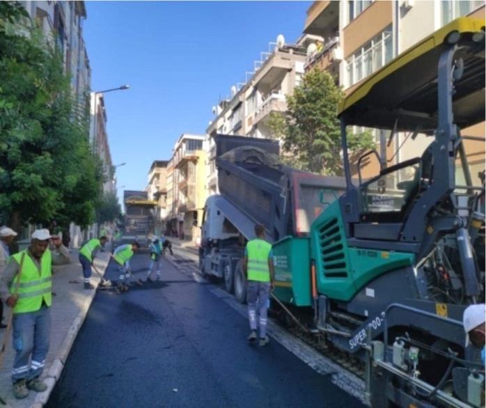 KARESIDE ASFALTLAMA CALISMALARI SURUYOR - Marmara Bölge: Balıkesir Son Dakika Haberleri ile Hava Durumu