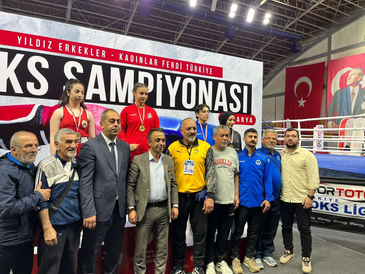 Kagitsporlu boksorlerden 3 bronz - Marmara Bölge: Balıkesir Son Dakika Haberleri ile Hava Durumu