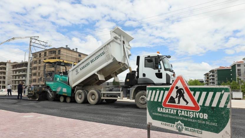 Karatay Belediyesi yol ve asfalt çalışmalarını sürdürüyor