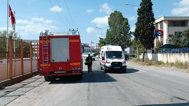 Kauçuk fabrikasında yangın çıktı, işçiler müdahale etti