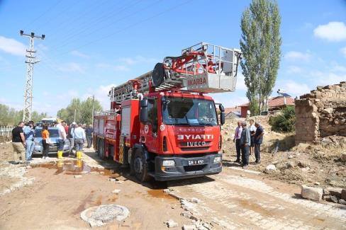 Kayseri Bünyan’da sel baskınına yakından inceleme