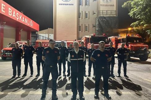 Kayseri Büyükşehir’den Mersin’e yangın desteği