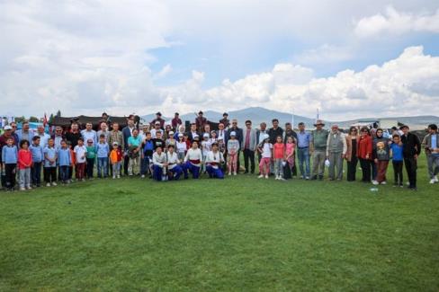 Kayseri Hacılar’da çocuklara renkli şenlik