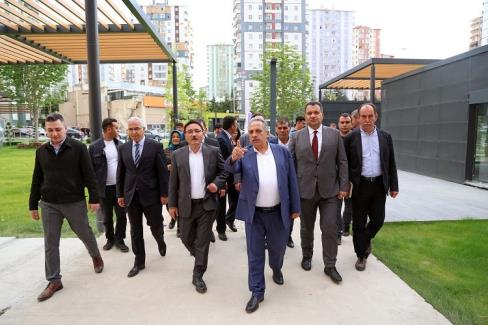 Kayseri Valisi’nden Talas’a ‘acil’ övgü