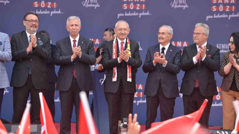 Kemal Kılıçdaroğlu ve Mansur Yavaş Eskişehirliler ile bir araya geldi