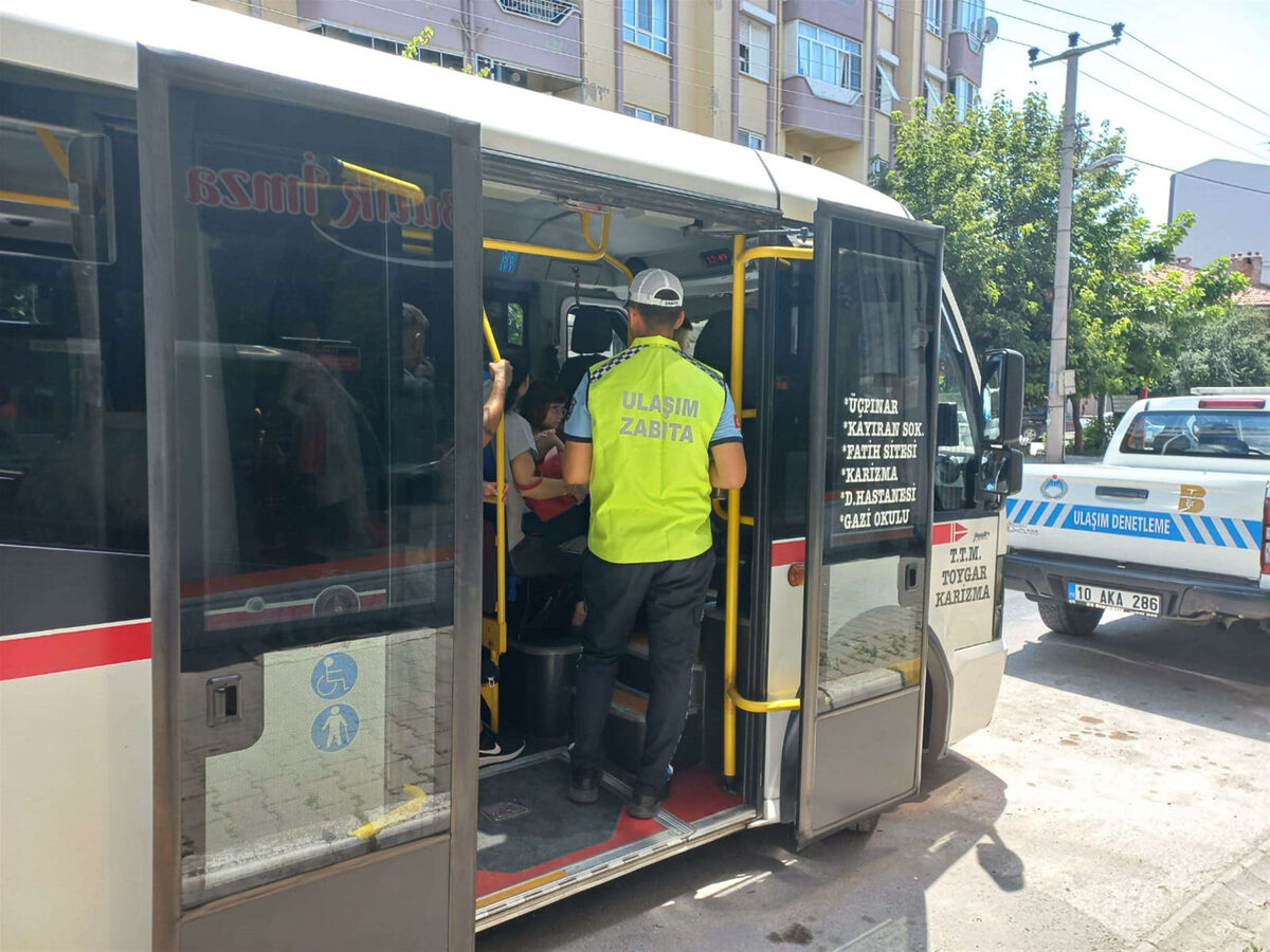 Klimasini acmayan minibuslere ceza yagdi - Marmara Bölge: Balıkesir Son Dakika Haberleri ile Hava Durumu