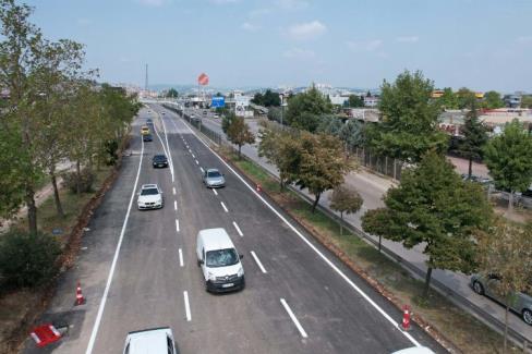 Kocaeli’de Ömer Türkçakal Bulvarı trafiğe açıldı