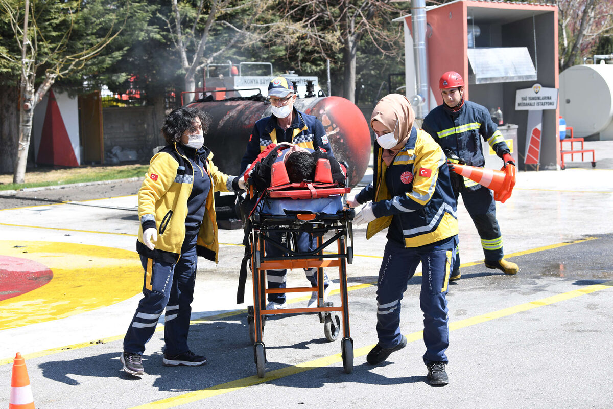 Konya Makedonyali itfaiyecileri egitti - Marmara Bölge: Balıkesir Son Dakika Haberleri ile Hava Durumu