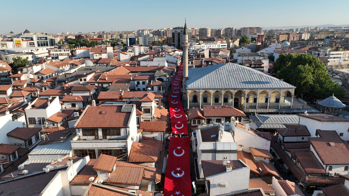 Konya Tarihi Bedestente alisveris bereketi - Marmara Bölge: Balıkesir Son Dakika Haberleri ile Hava Durumu