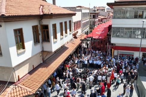 Konya’da ‘alışveriş günleri’ başladı