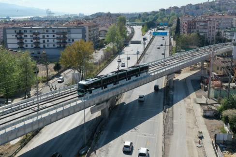 Kocaeli’de tramvayın Kuruçeşme durağı,