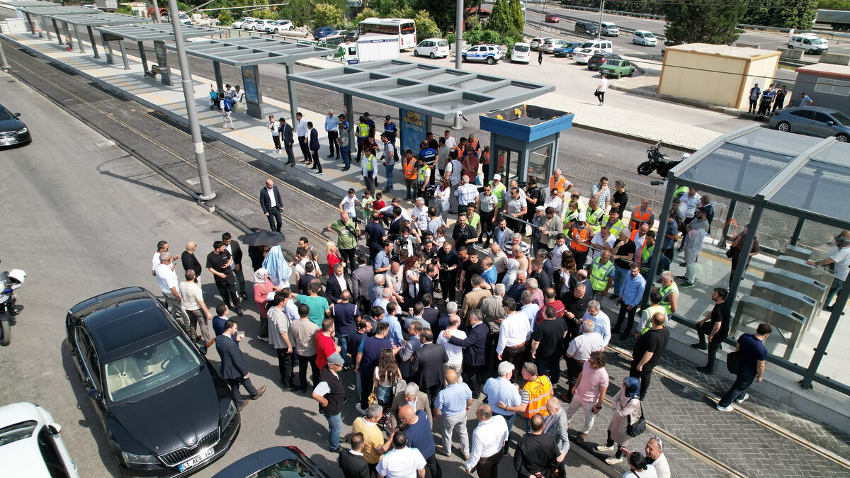 Kocaeli’de tamamlanan Plajyolu-Kuruçeşme tramvay