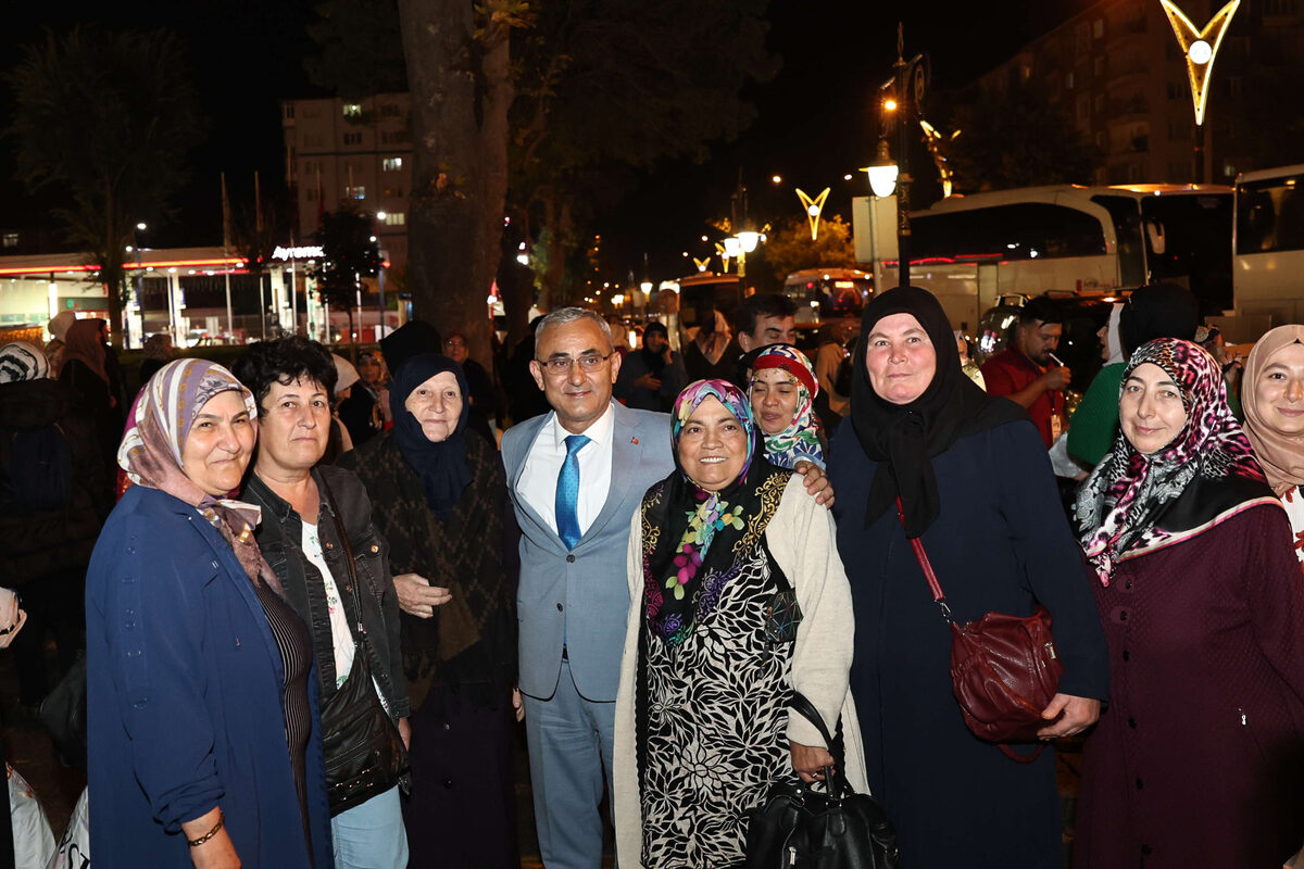 Kutahyali Evliya Celebinin torunlarina Bursa gezisi - Marmara Bölge: Balıkesir Son Dakika Haberleri ile Hava Durumu