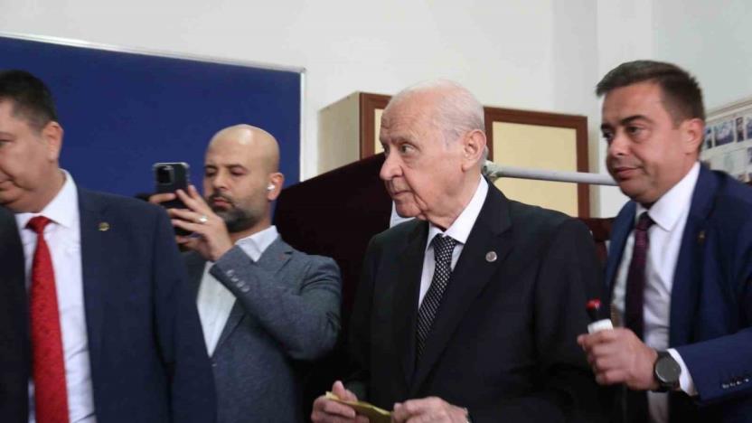 MHP GENEL BAŞKANI BAHÇELİ OYUNU ANKARA’DA KULLANDI  