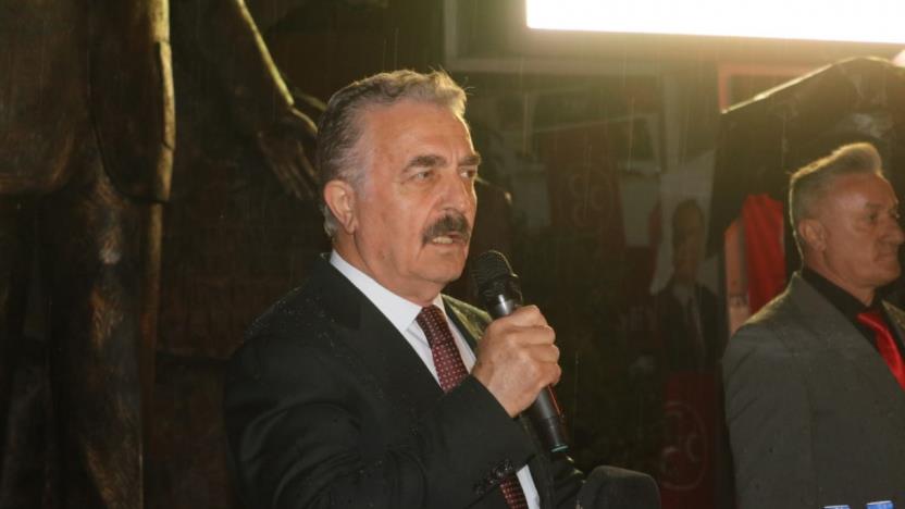 MHP Genel Sekreteri İsmet