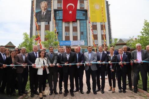 Malatya'da sağlık çalışanlarına 'yurt' bağışı