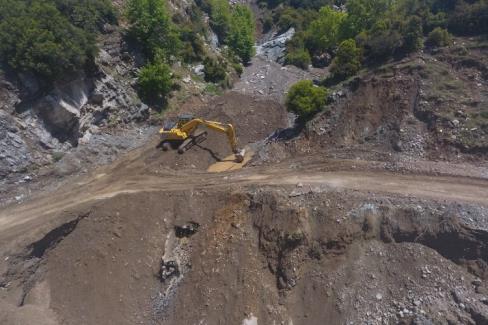 Manisa Sarıgöl’de heyelana anında müdahale