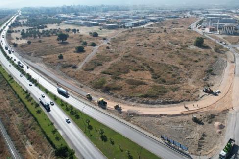 Manisa’da Muradiye OSB kavşağındaki trafiğe neşter