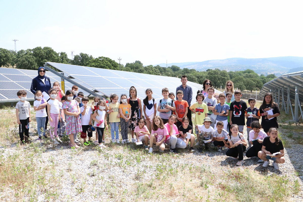 Manisa’da öğrencilere yerinde ‘enerji’ dersi