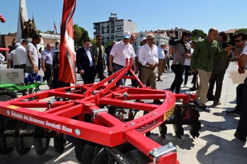 Manisa’da tarımsal desteğe devam